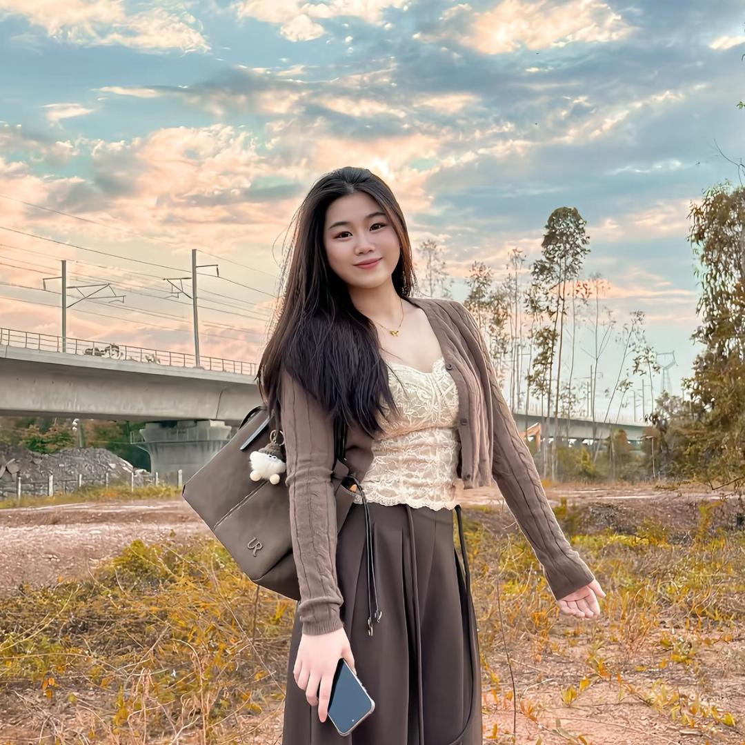 L李