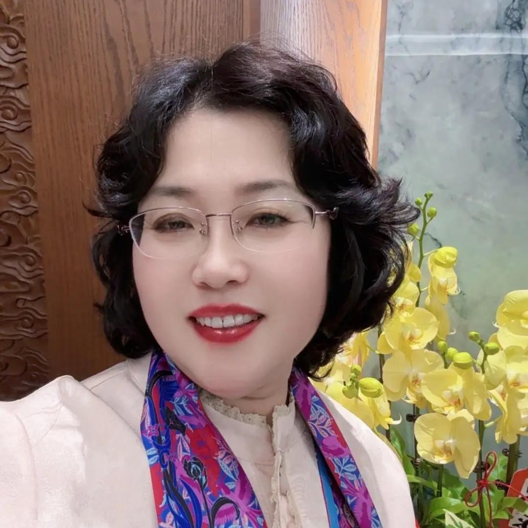 胶莱米澜服饰
