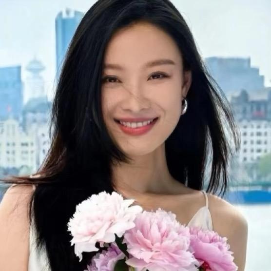 爱吃水果的🧚🏻‍♀️
