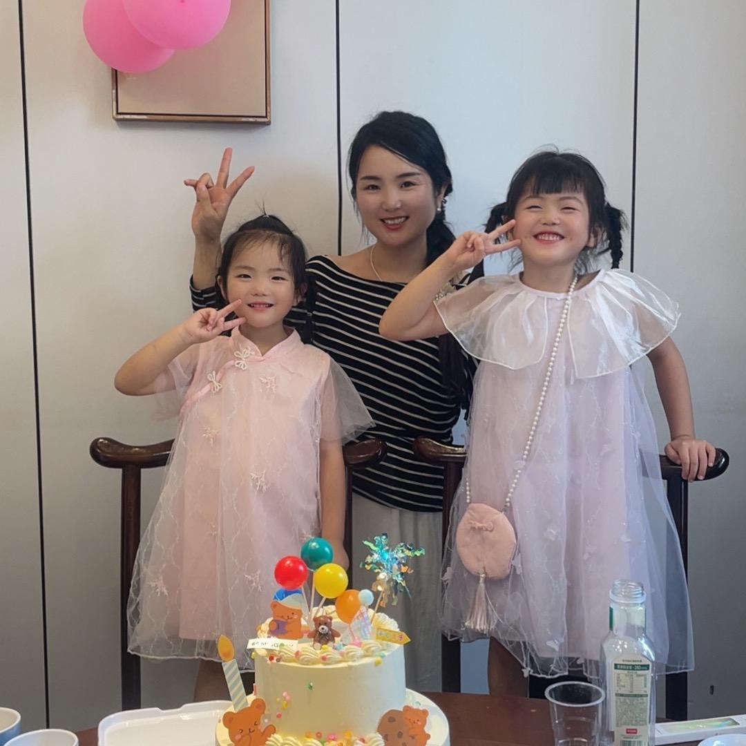 小田田童品（三个孩子妈妈努力中）