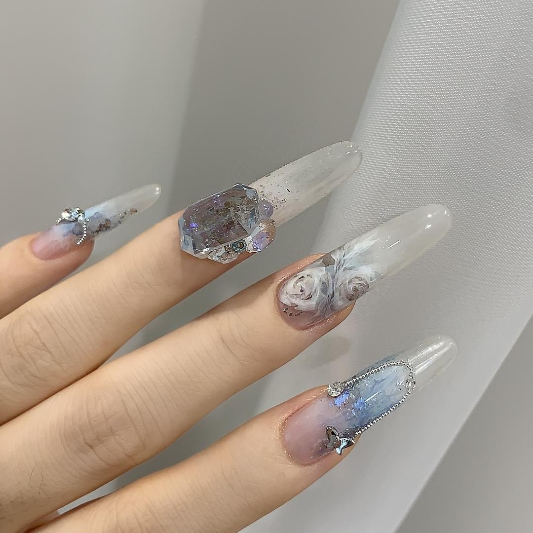 郑州市中原区魅惑美容美甲工作室