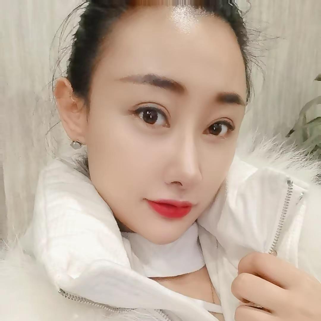 筠轩熙哲