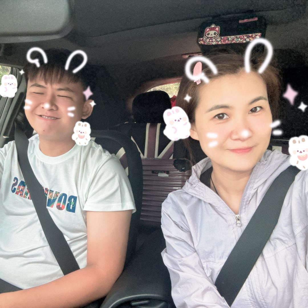 胖胖吉与黑黑狸