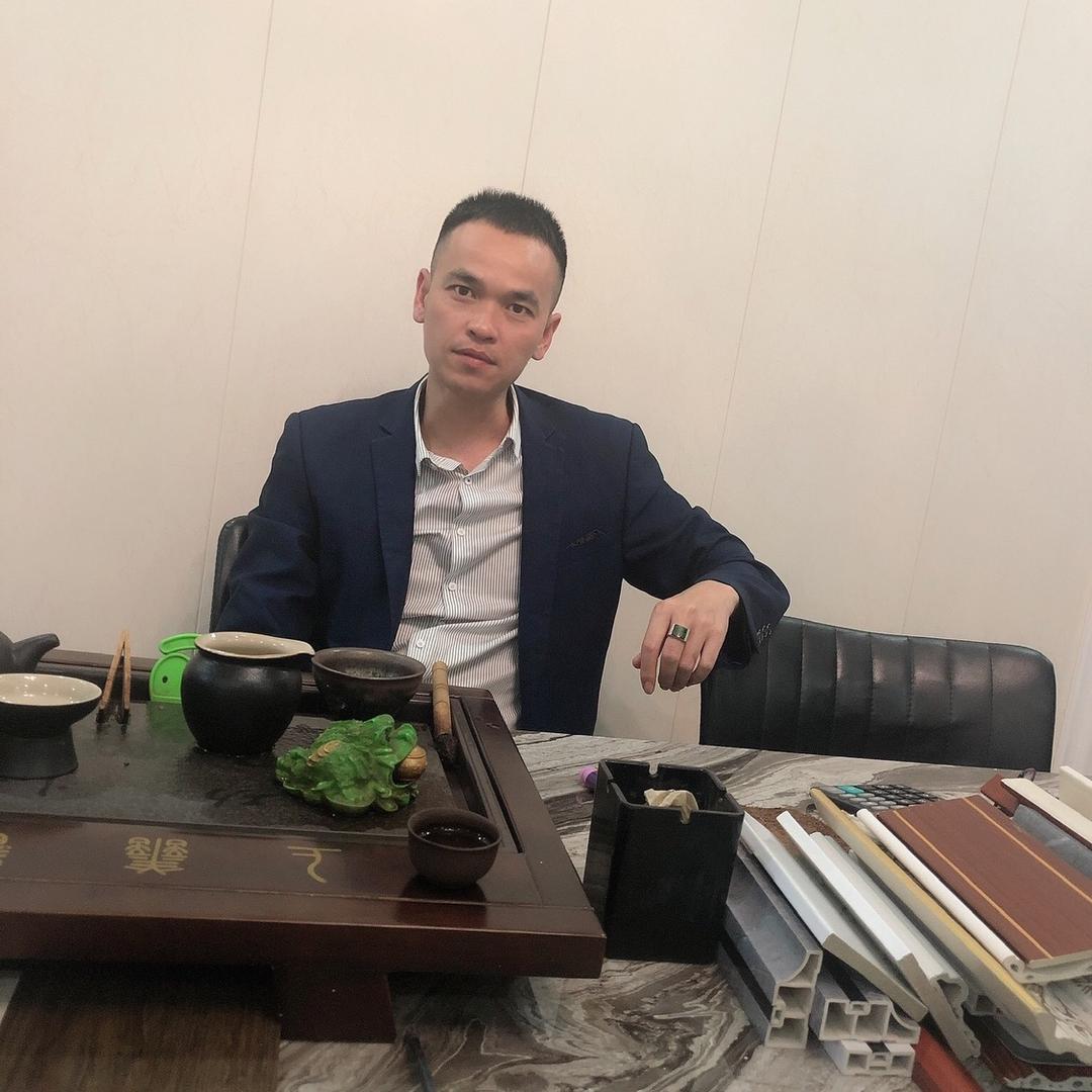 疯狂的小黄同学