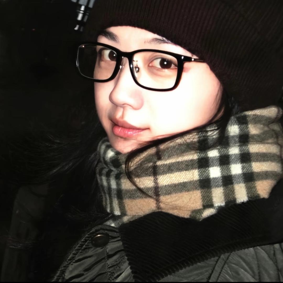 李李..