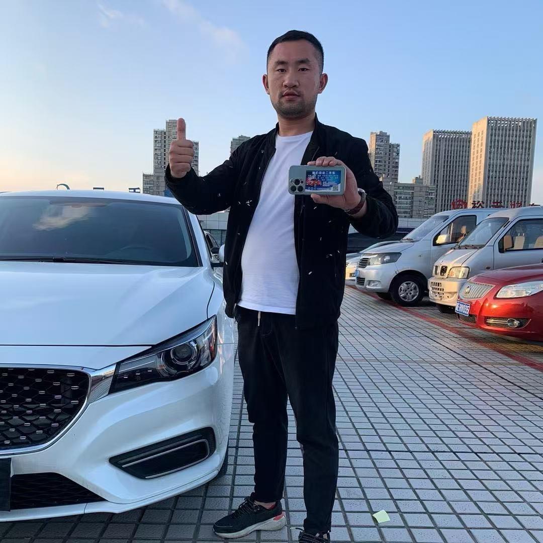 湖州铭信二手车（小薛）