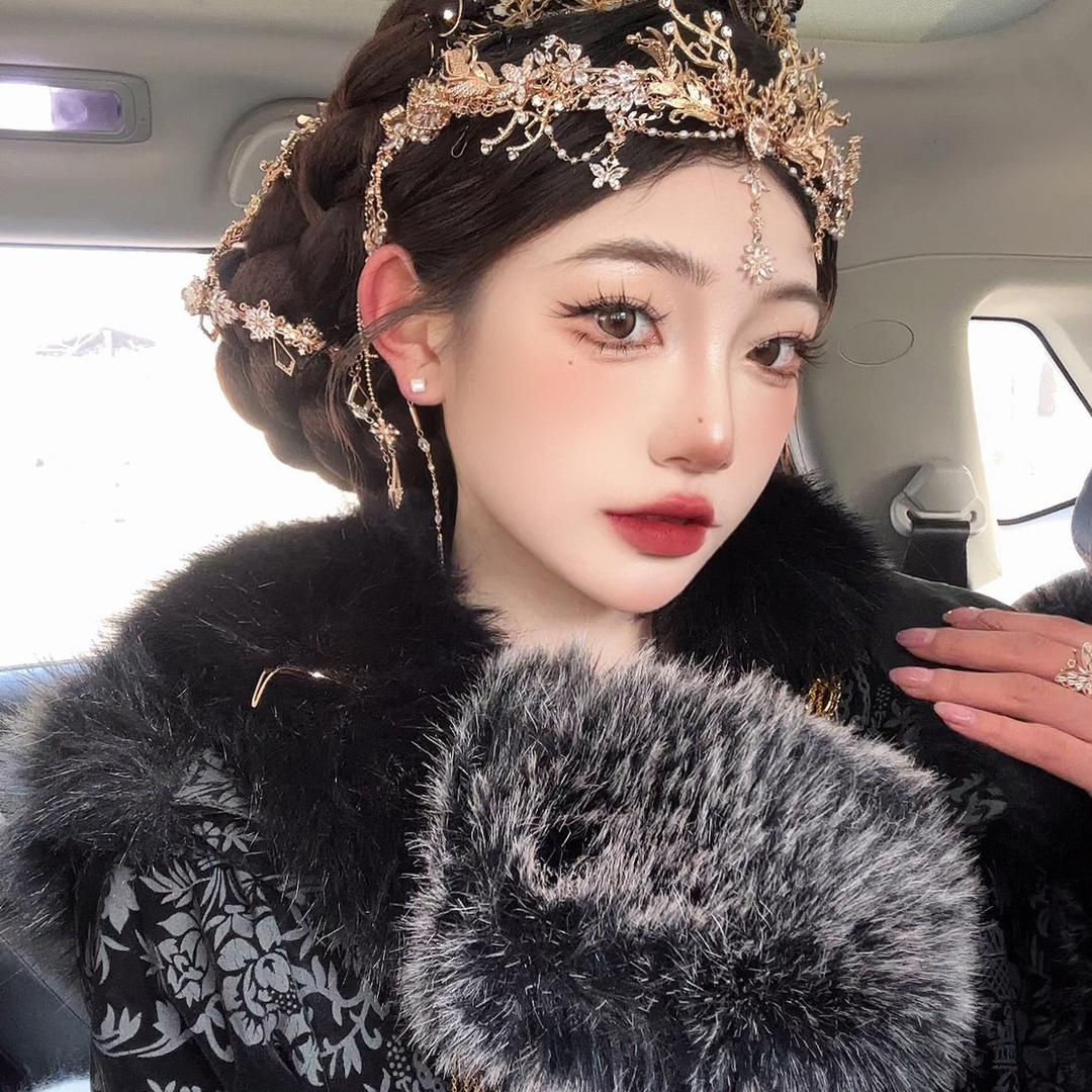 延吉化妆师阿狸