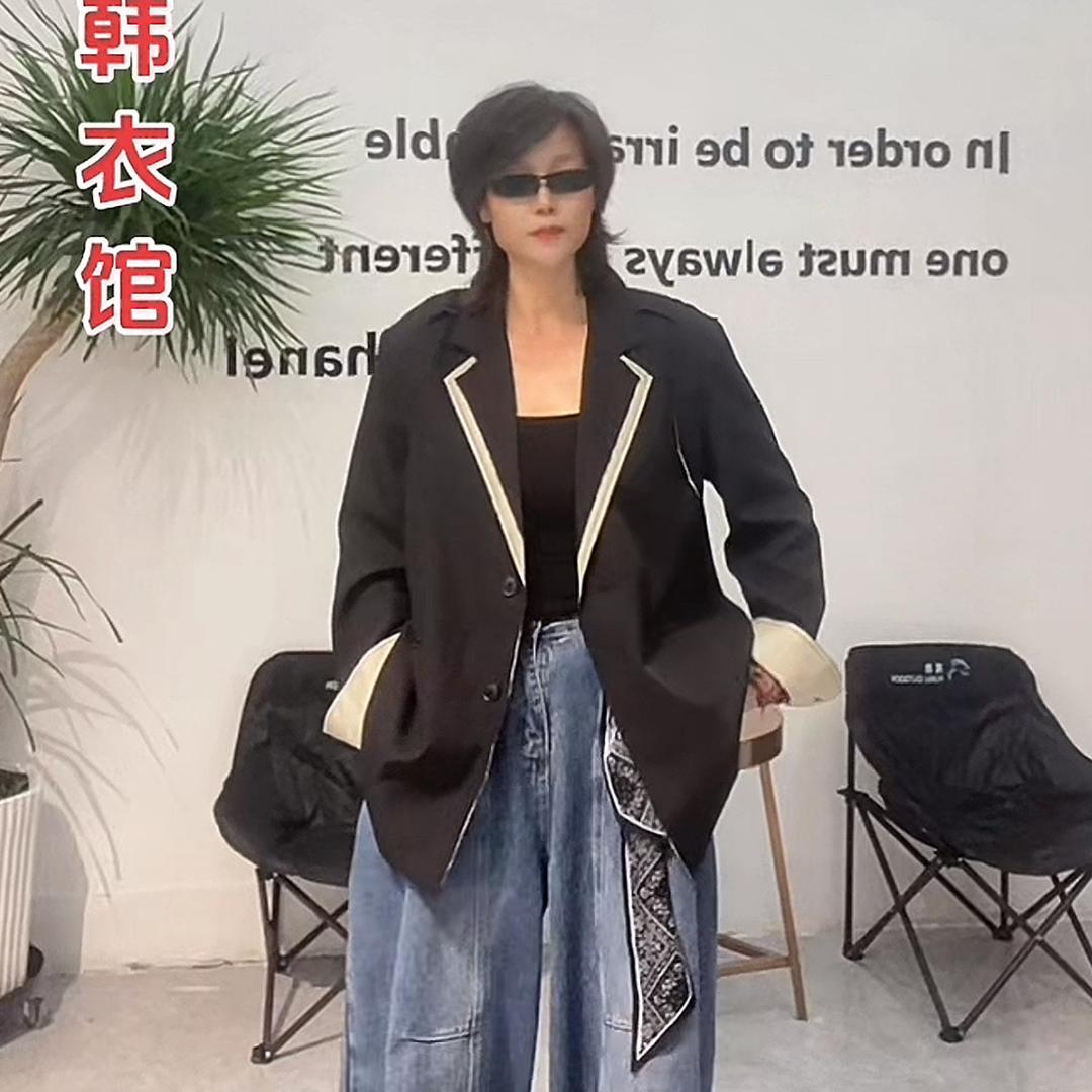 韩衣馆（杨平）