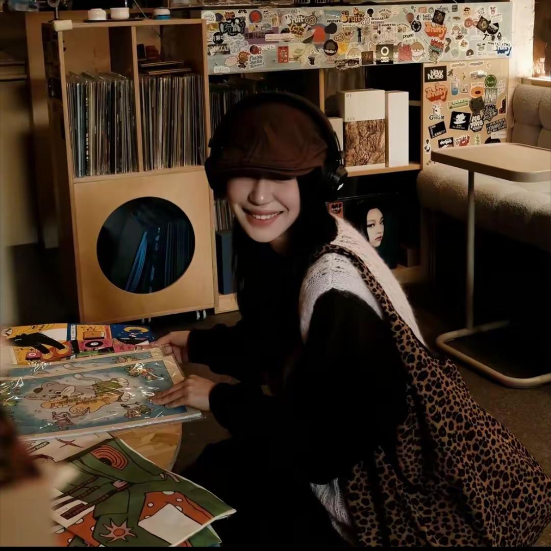 刘若男私服穿搭