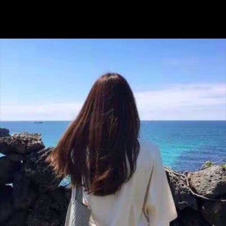 碧波荡漾百货商行