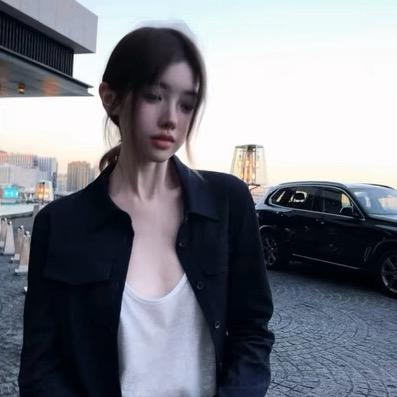 小彤