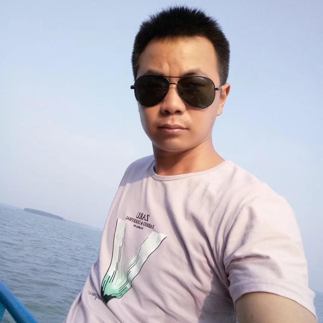 仇 （Qiu）先生
