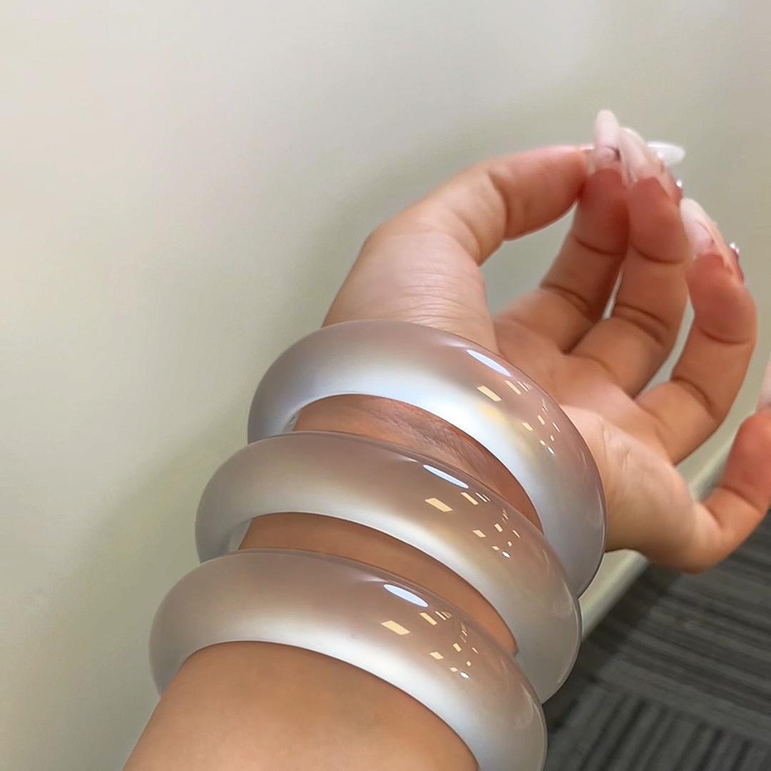 宝石光手镯严选