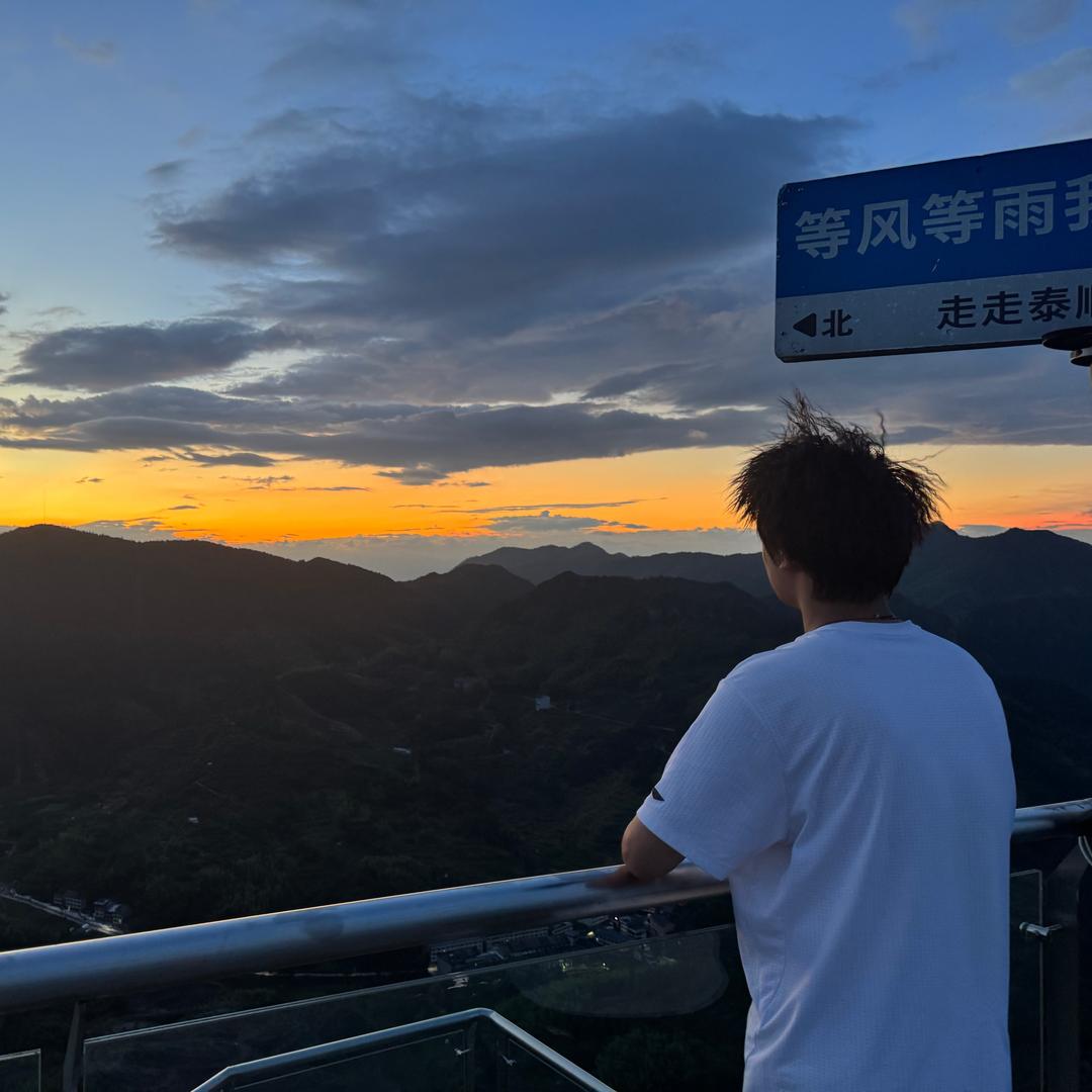 伟将军🏸