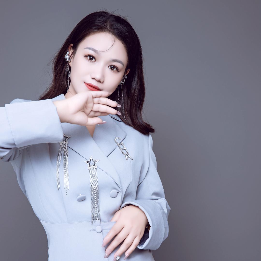 塘掇、黄坡店《成都采耳店》芳姐