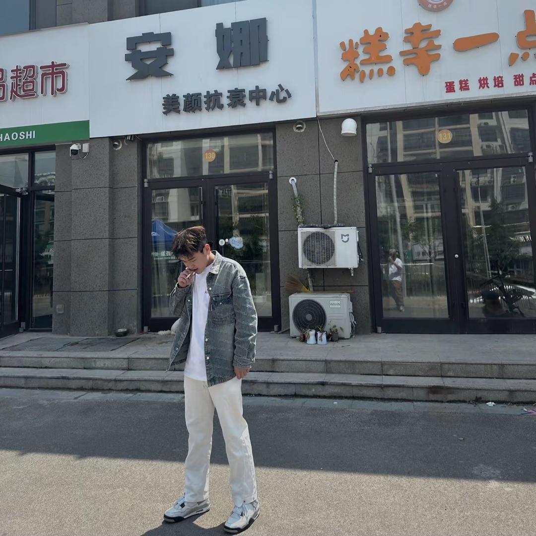 氛围感烫发_科霖