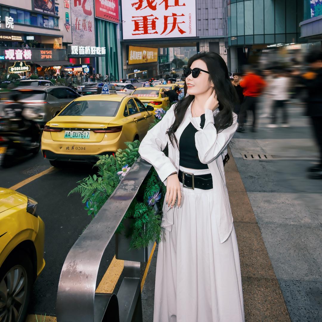 小婷又饿了