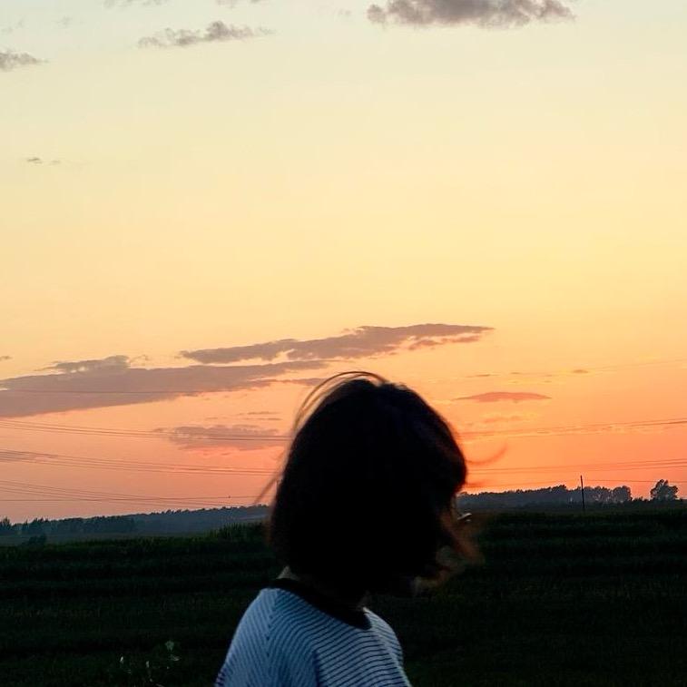 蜜桃逃不过emo