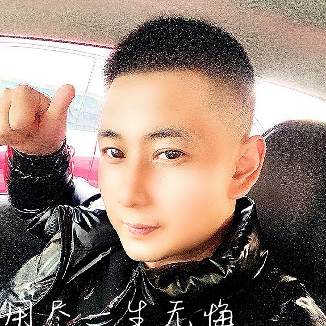 李大佑
