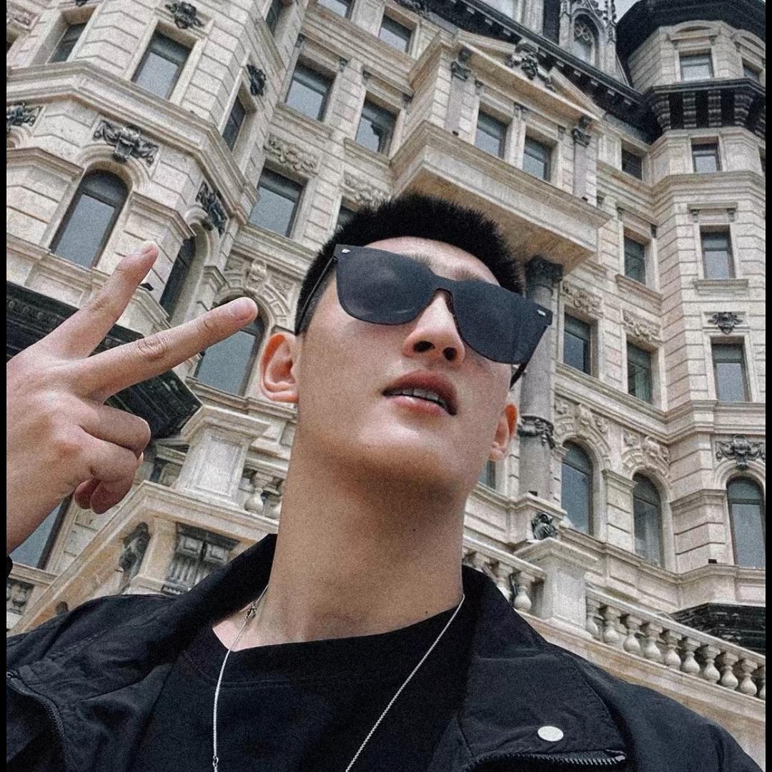 H.💪