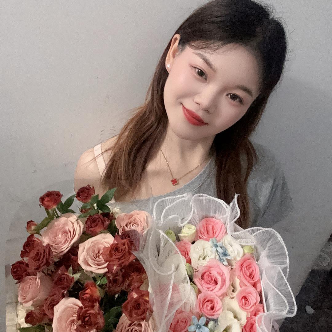 妞妞爱捡菌（拒连赞）