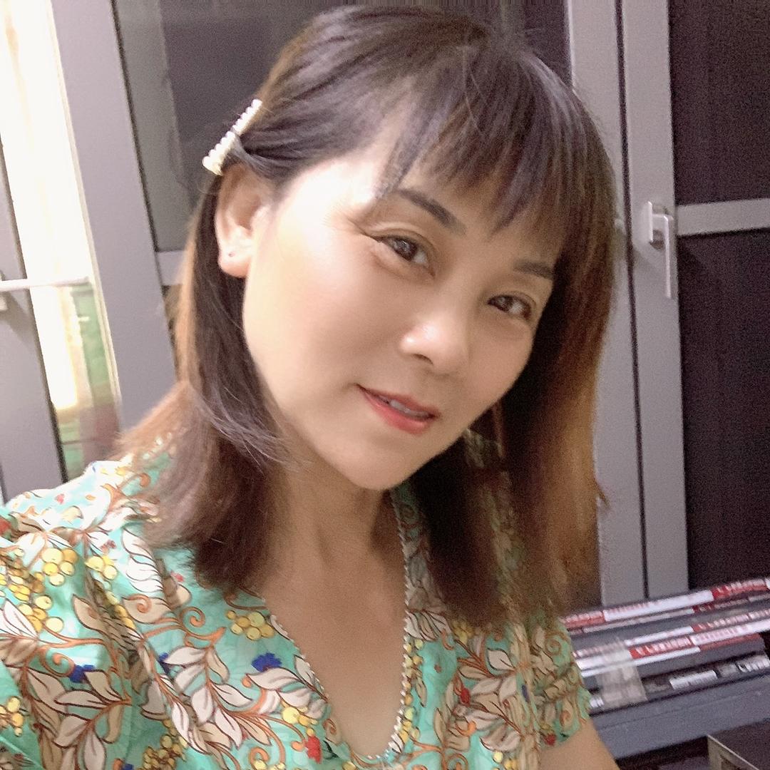 四姐吃喝玩乐