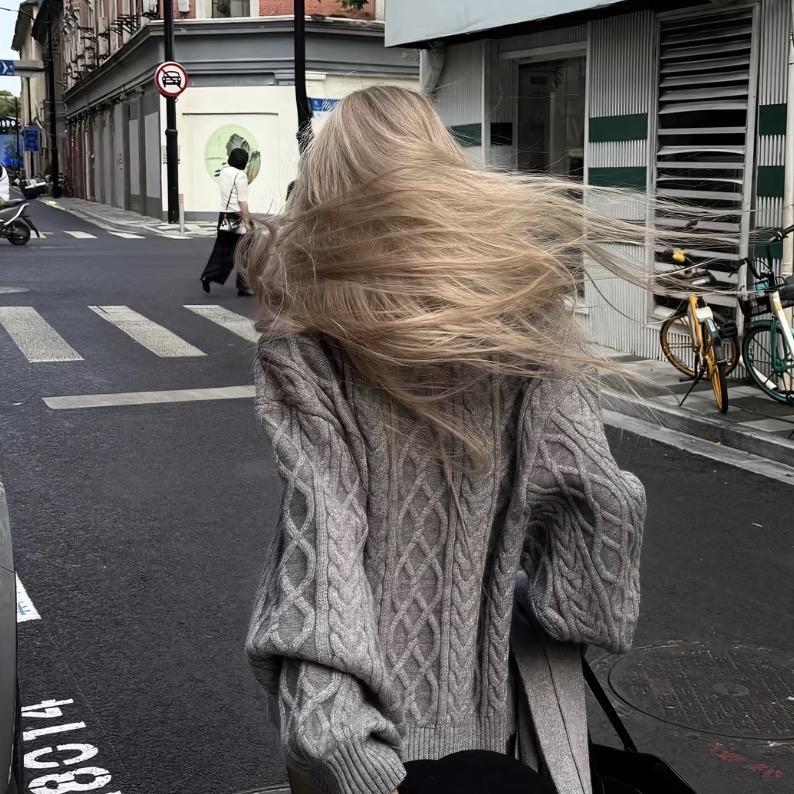 ￴￴￴ ￴￴￴ ￴