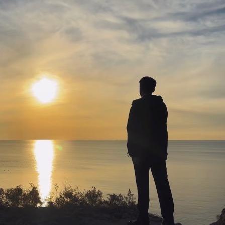 不会钓鱼的小周🎣