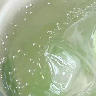 泡饭小七头像
