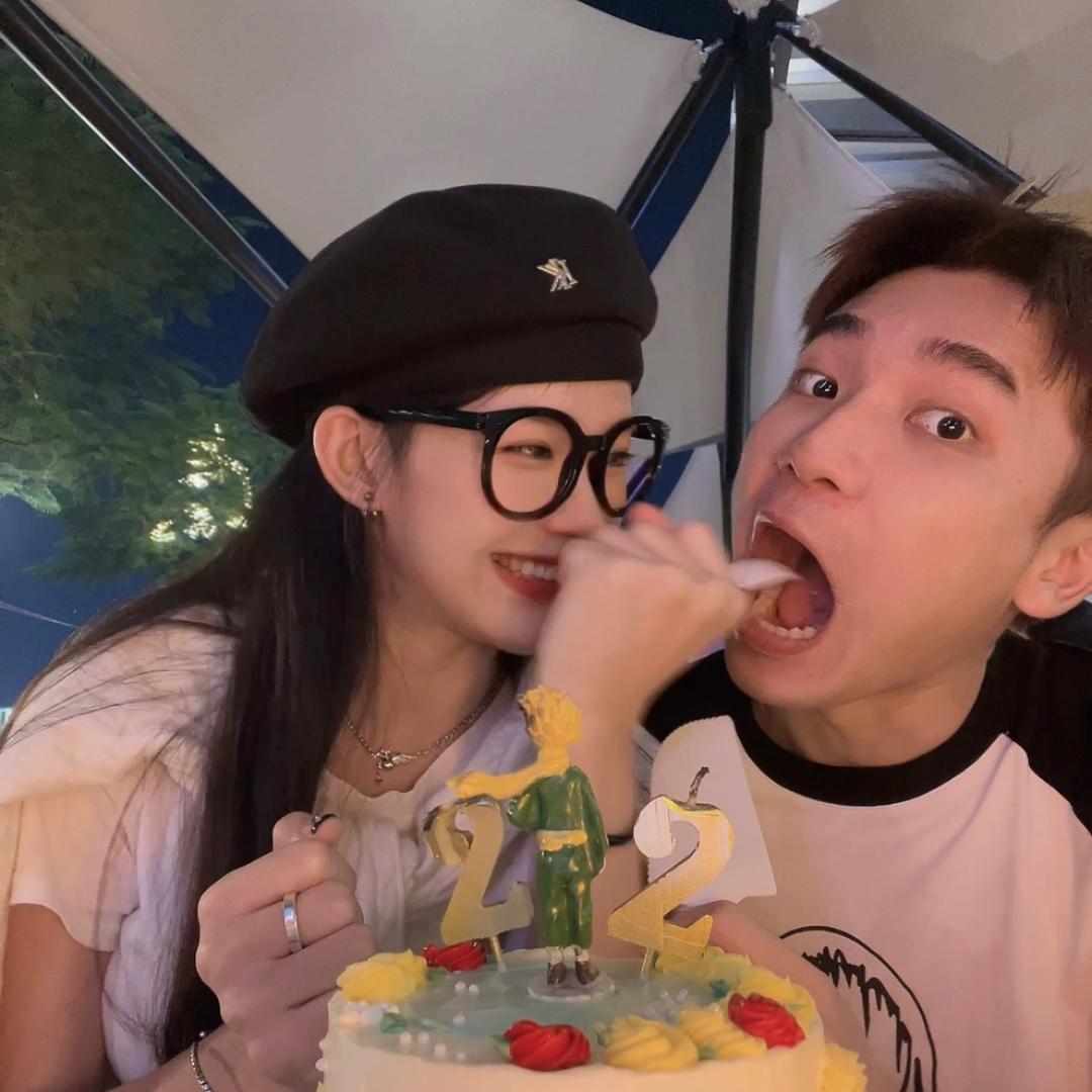 阿德颠咯