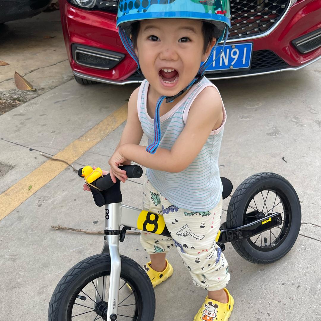 小福不会骑车
