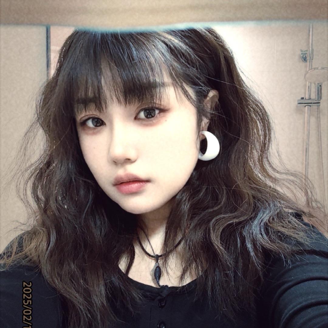 小赵哈哈哈🌹