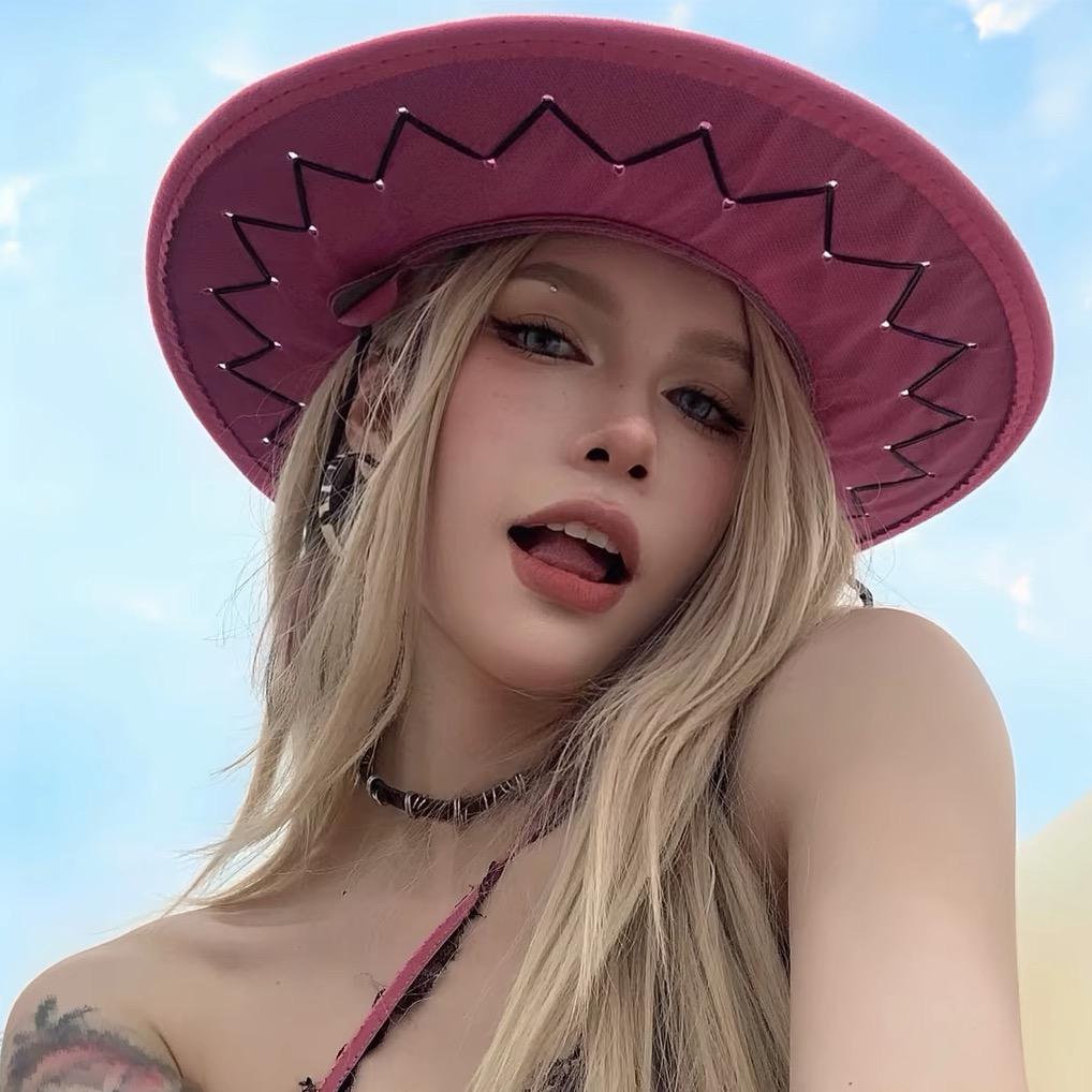 ℳ̶̶̶̶♡冷酷卷心菜 ̶҉ᥫᩣ
