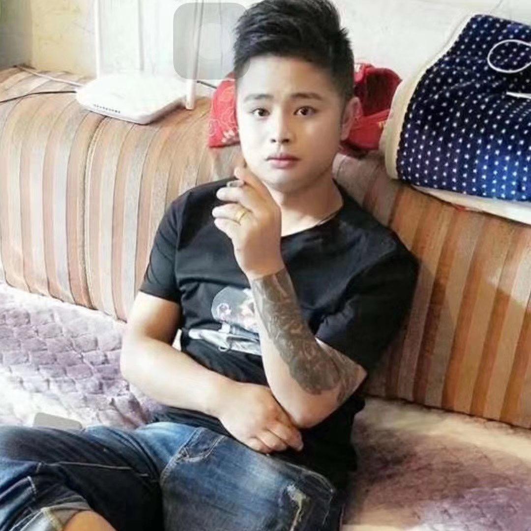 守村人