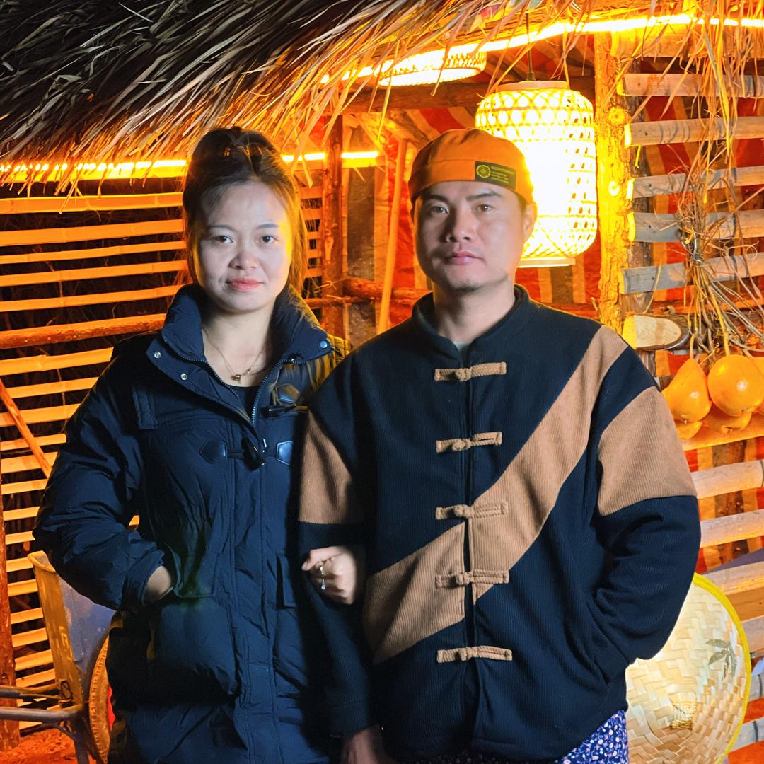 杰少夫妇（四胎月子中）