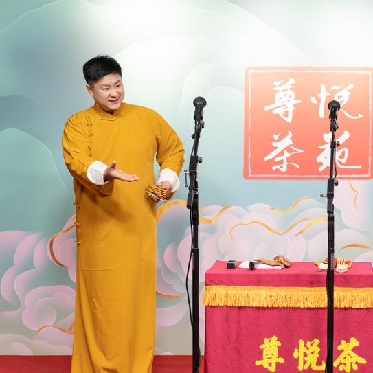 不会扫地的化随风-李云响