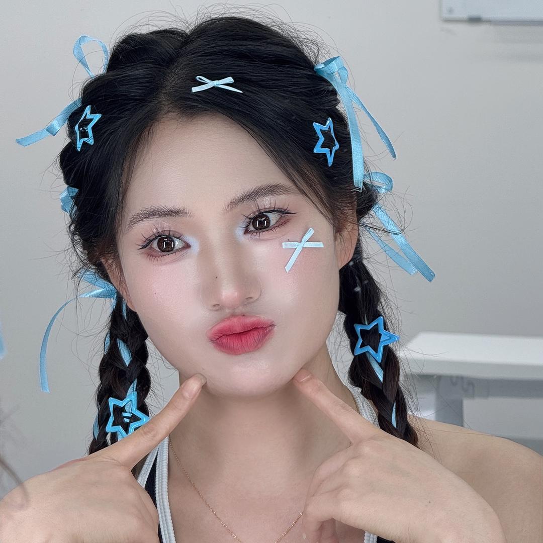 小青蛙（辣紫依)山歌团队