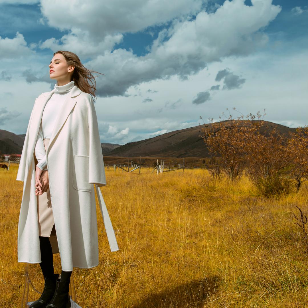 成都今时秀羊绒大衣生活馆