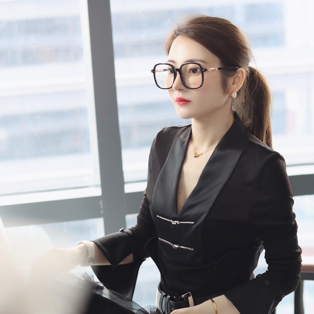 JIER设计师买手集合店