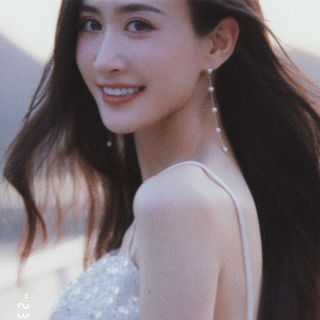 杨柳哇