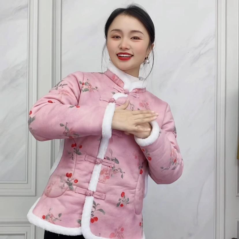 梦真服饰