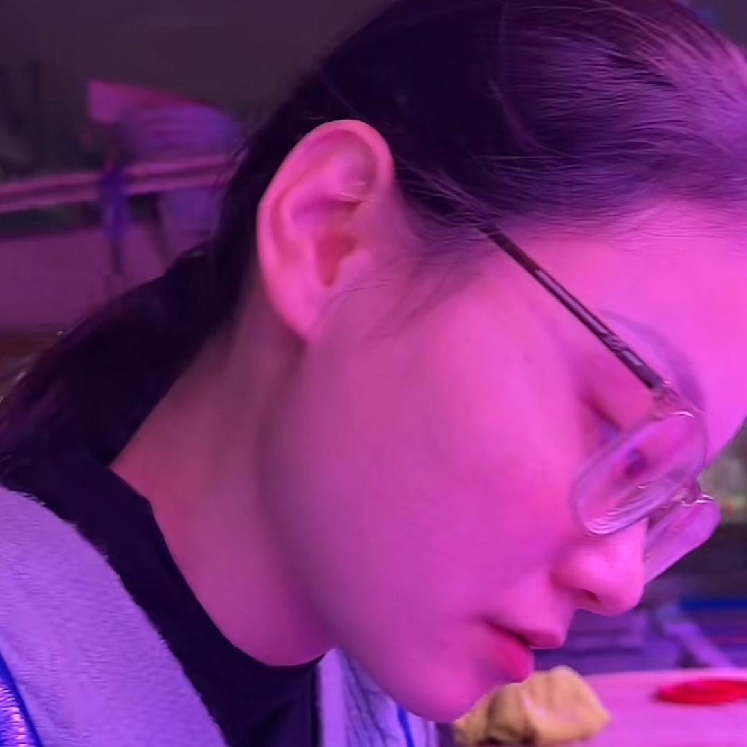 梅东东门市场.卖鱼小妹