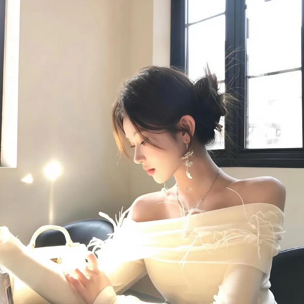 Daⅰsy🥰