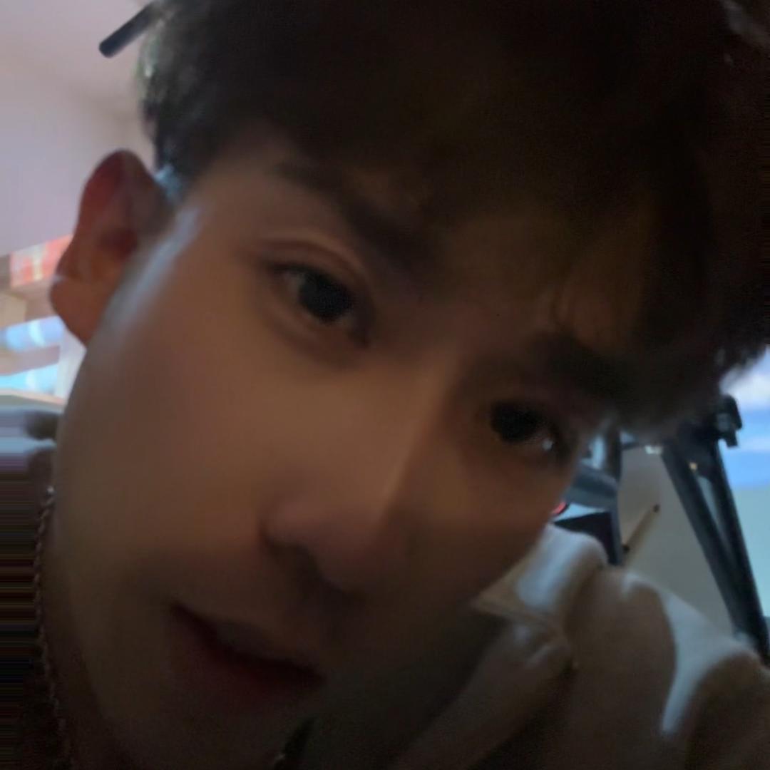 小菠萝努力减脂版🍍