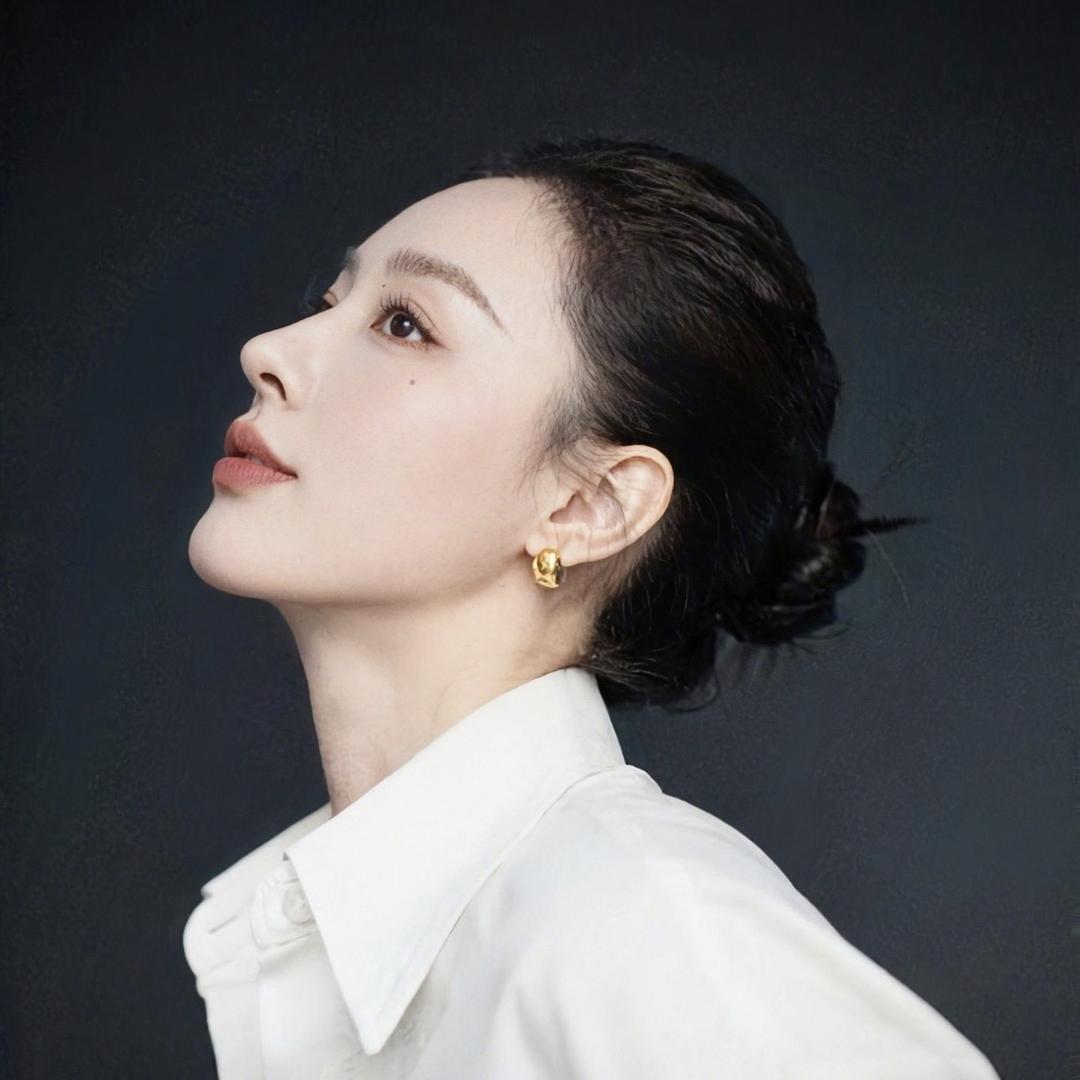 DOU DOU设计师女装