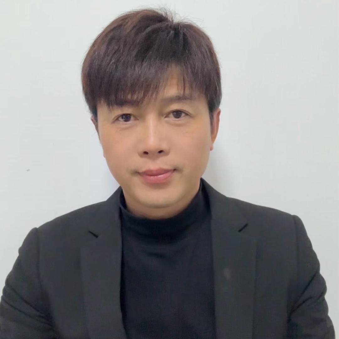 阿峰（178）与爱同行