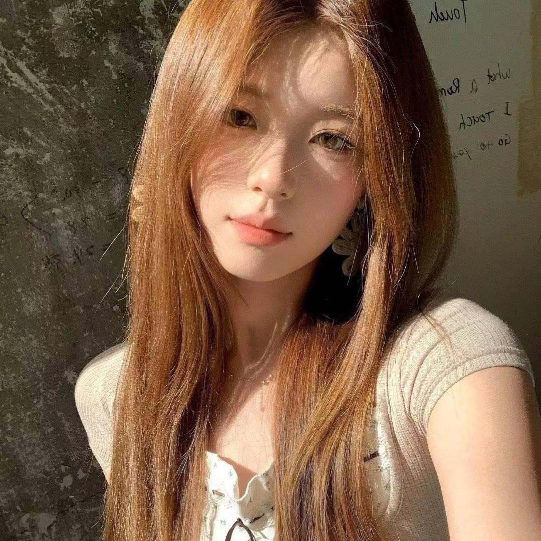 糕冷小美.