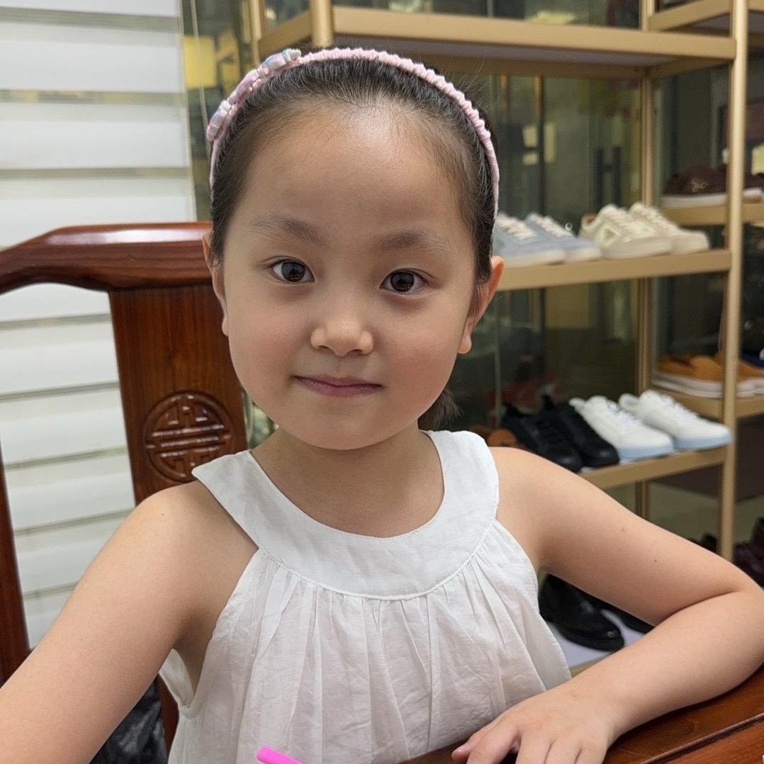 爱跳舞的小娜姐