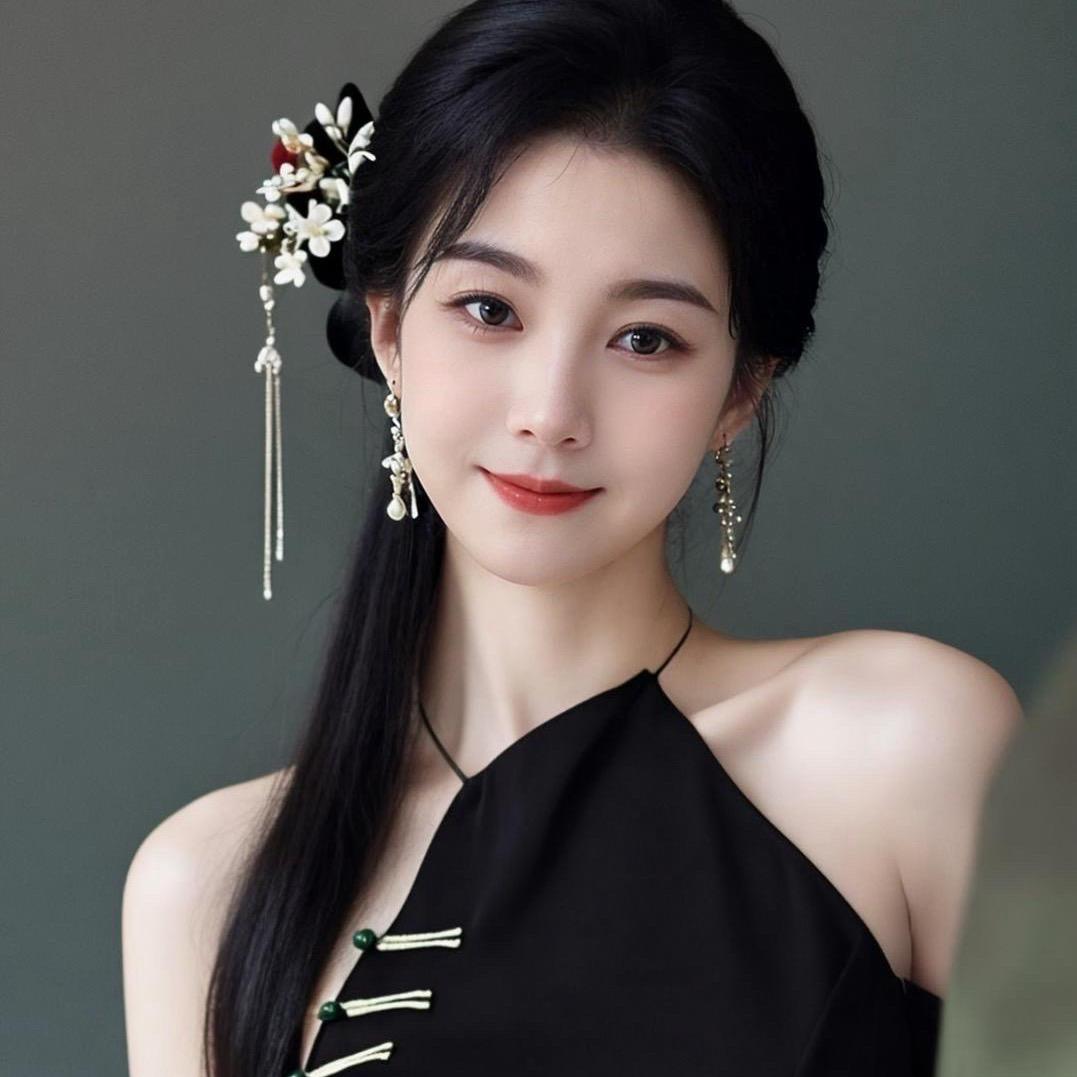 艾芨潮流枝👗🎀