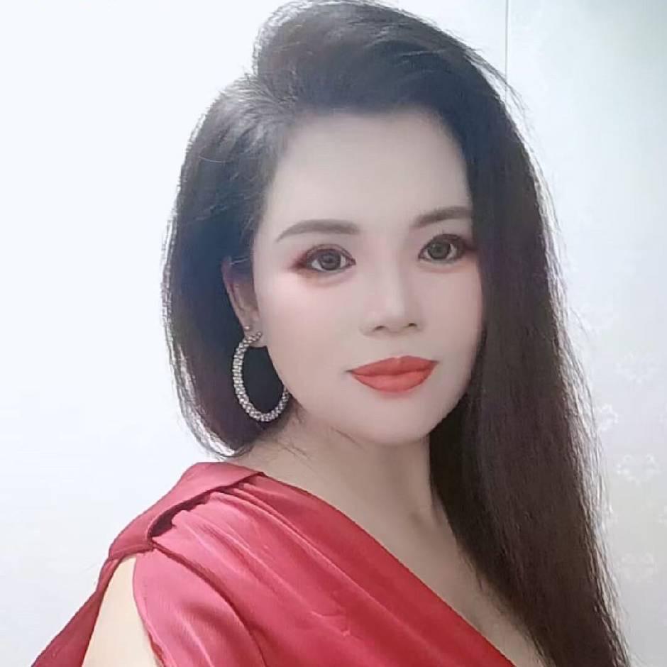 80后单身老板娘（专注私密痒🐯）